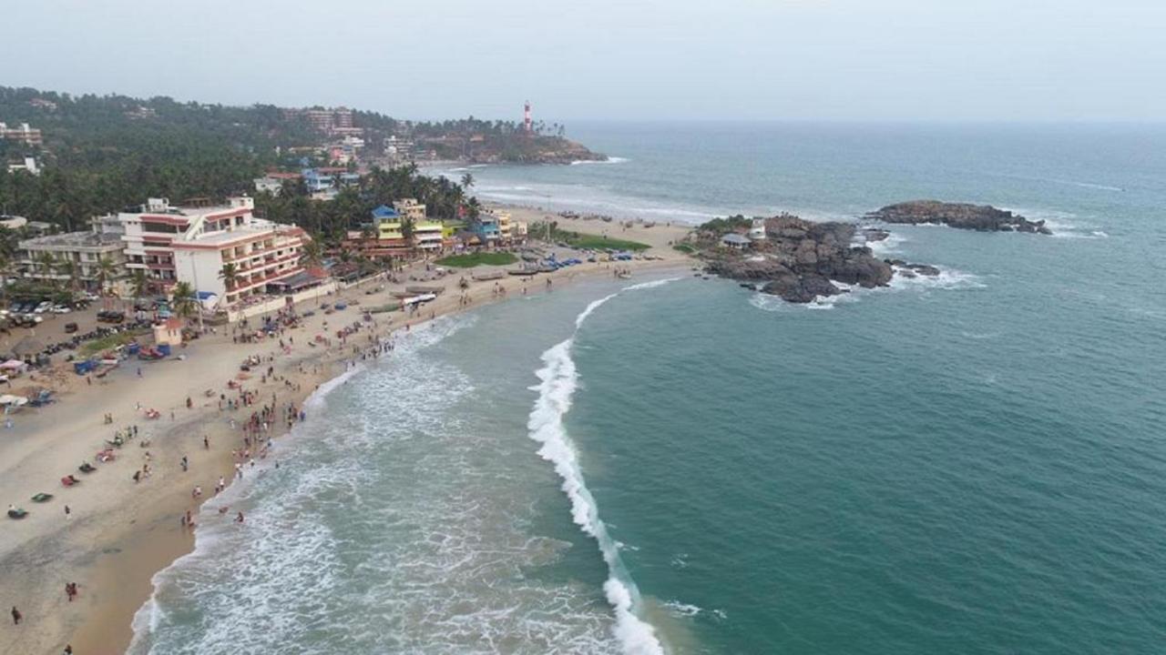 Seaface Beach Resort Kovalam Exterior foto