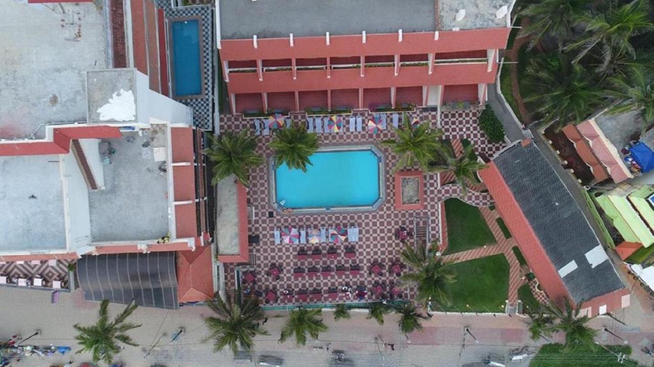 Seaface Beach Resort Kovalam Exterior foto