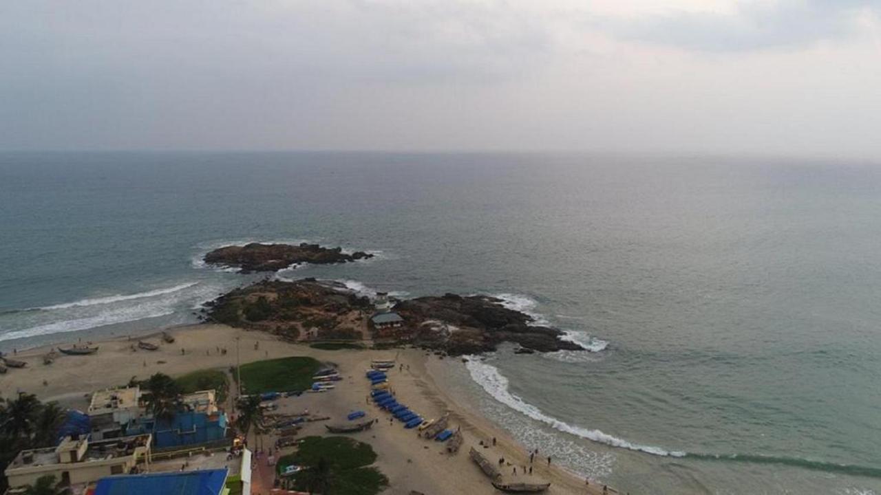 Seaface Beach Resort Kovalam Exterior foto
