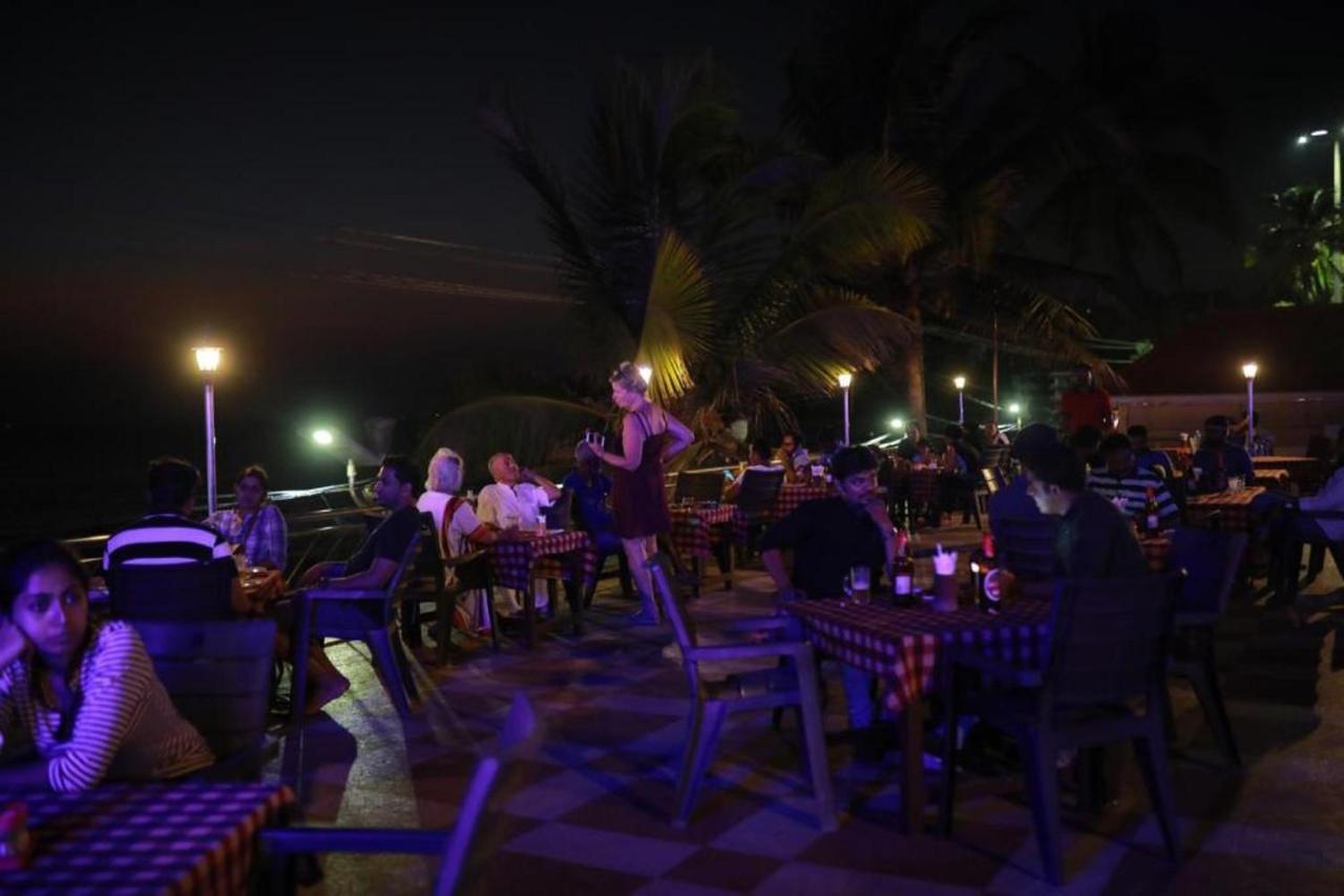 Seaface Beach Resort Kovalam Exterior foto